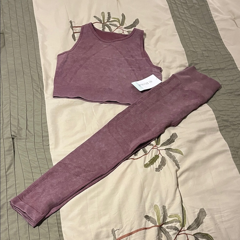 Altard State - Mauve Two-Piece Legging Set